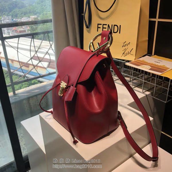 FENDI女包 BACKPACK新款 女士雙肩包 頂部金色五金裝飾 紅色 芬迪女背包  fdz2051